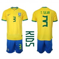 Brasilien Thiago Silva #3 Hemmaställ Barn VM 2022 Korta ärmar (+ Korta byxor)